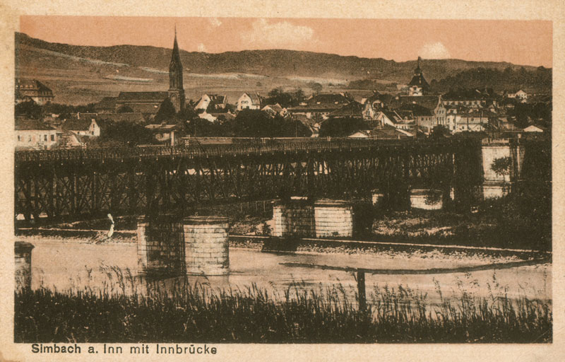 Ansicht der Eisenbahnbrücke zwischen Braunau und Simbach