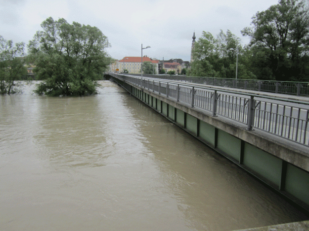 Innbrücke am 3. Juni 2013