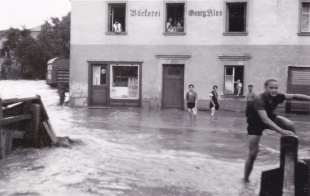 Die Bäckerei von Georg Kloo im Hochwasser 1954