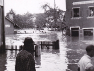 Die Metzgerei Josef Mühldorfer im Hochwasser 1954