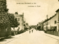 Die Innstraße zwischen Viadukt und Innbrücke, um 1910